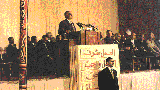 nasser y la nacionalizacion del canal de suez